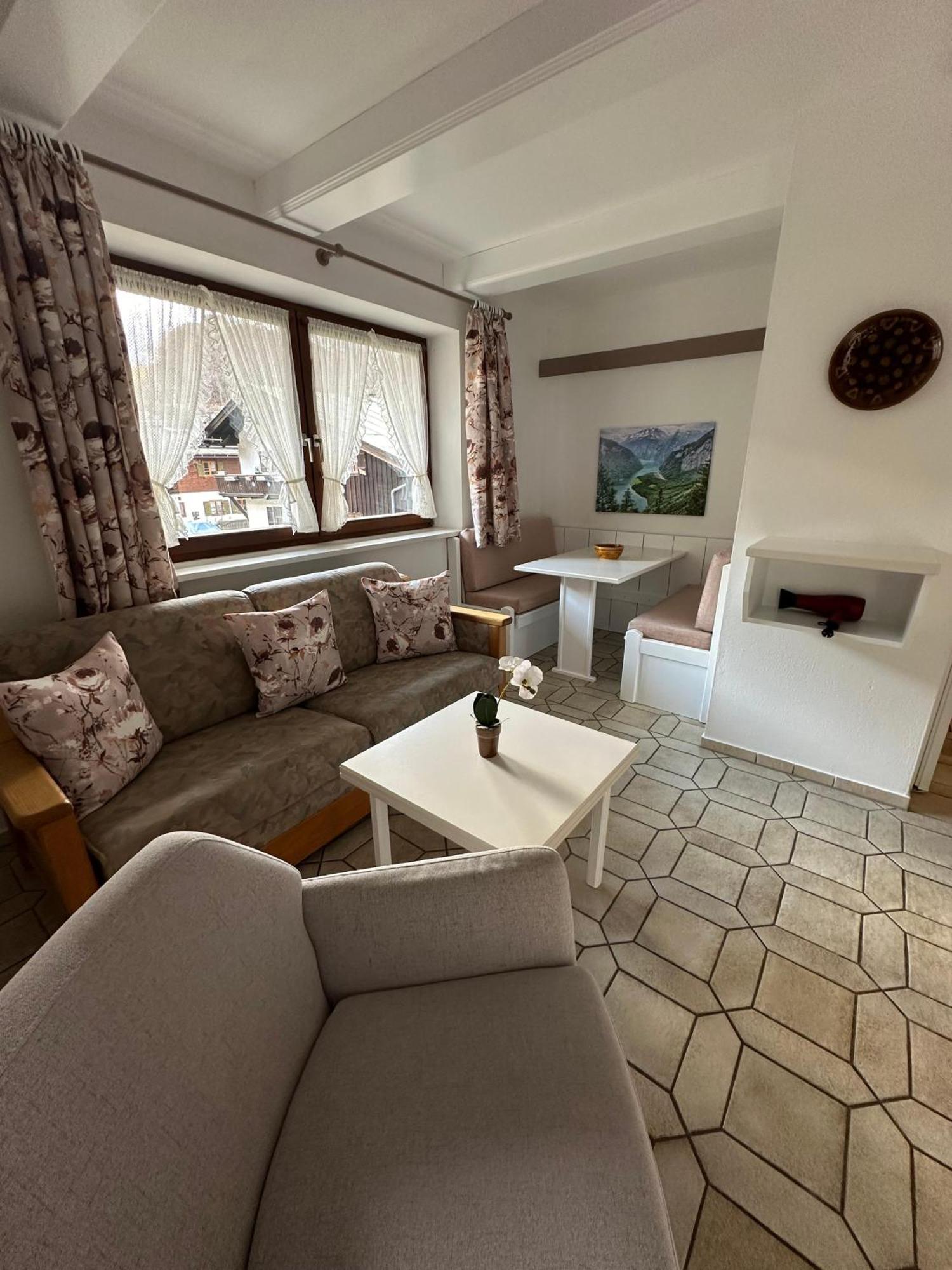 Gaestehaus Deml Μπερχτεσγκάντεν Εξωτερικό φωτογραφία